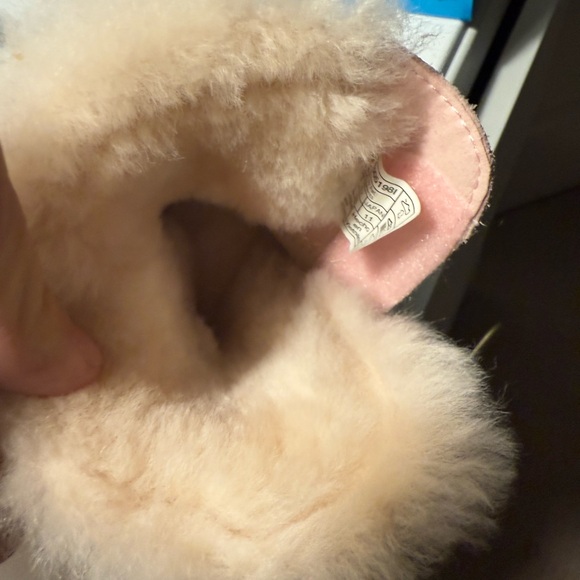 Pink Suede Moccasin Boots with Fur Trim - Picture 4 of 6